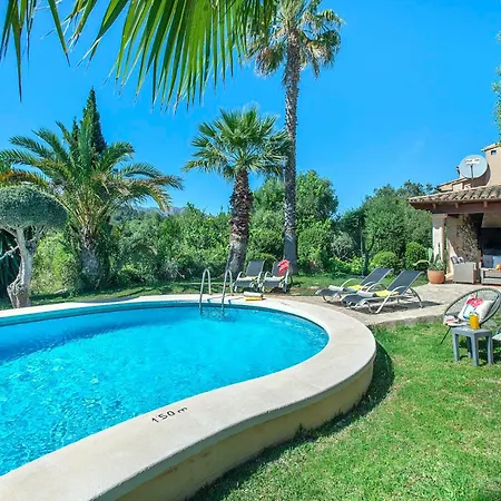 Alzines By Vintage Travel Pollenca